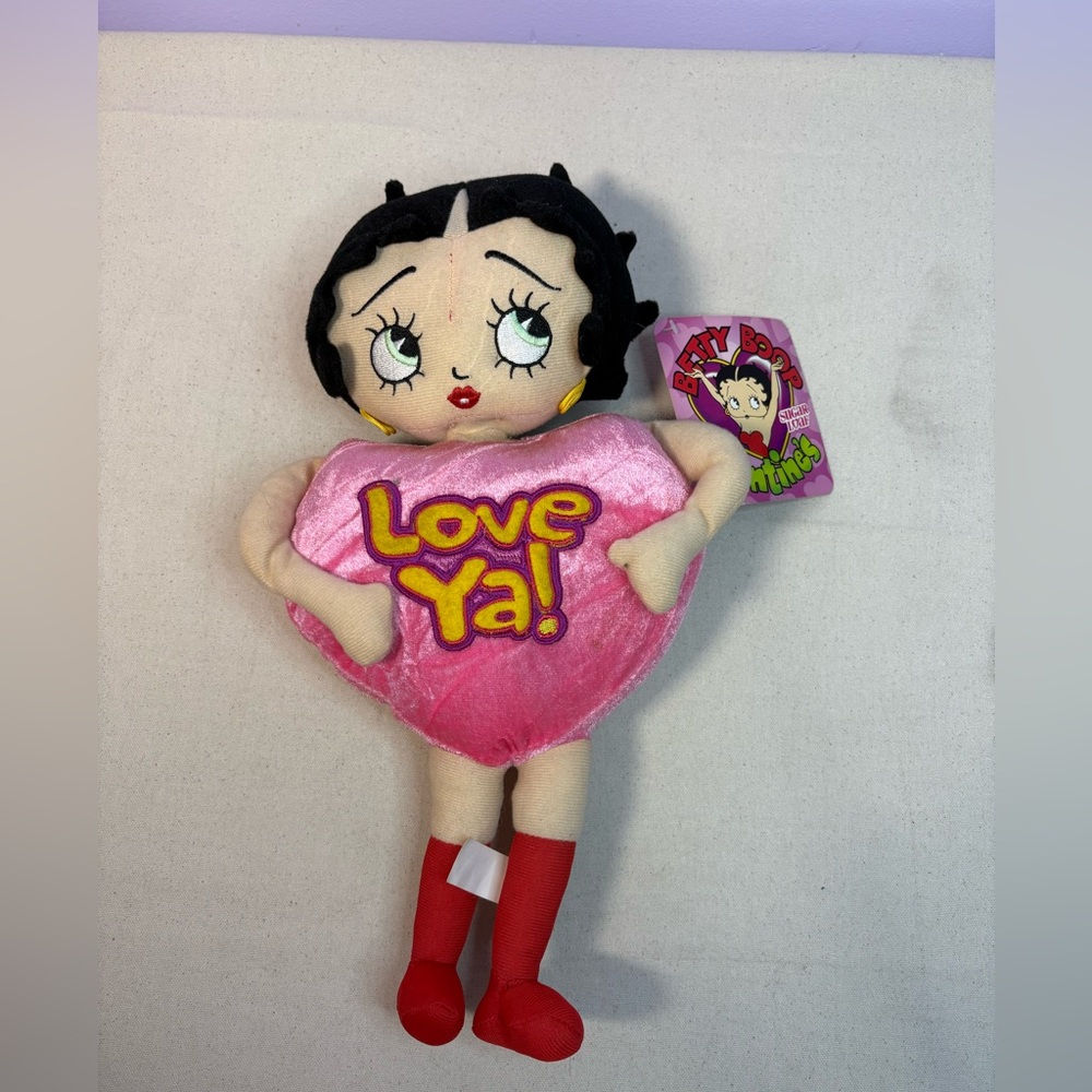 Lot of 4 Betty Boop Sugar Loaf Plush Dolls 15”-17” - Picture 4 of 10
